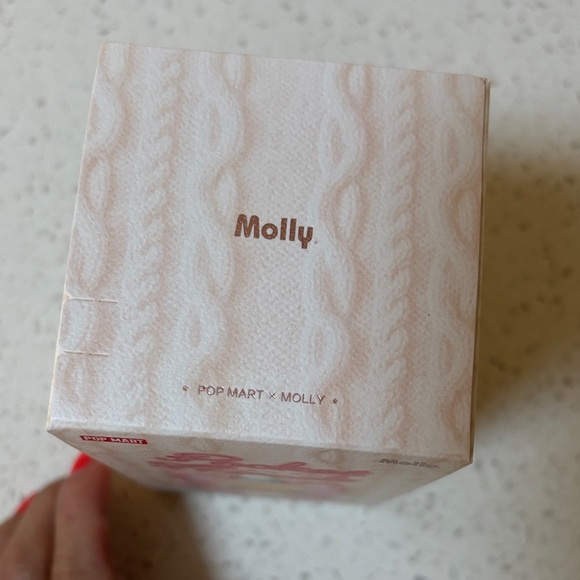 Pop Mart Baby Molly Pocket Friends Figure NEW BLIND BOX - Picture 6 of 6